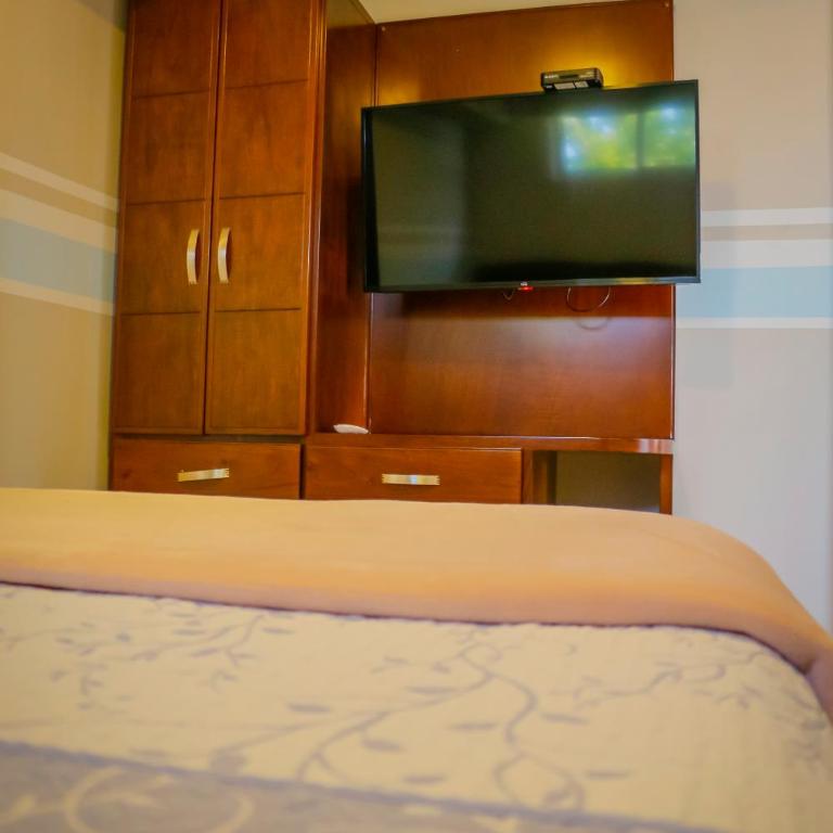 Hotel Mansión Barichara - Habitación Familiar con balcón - 8