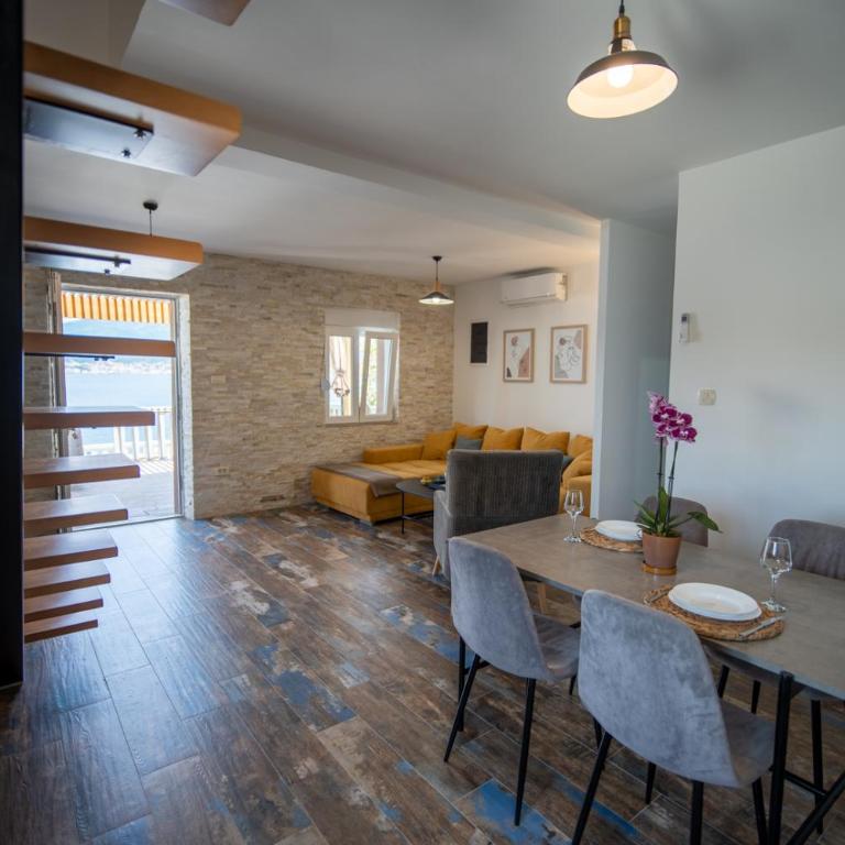 Family House Bjelila - Two-Bedroom House - 18