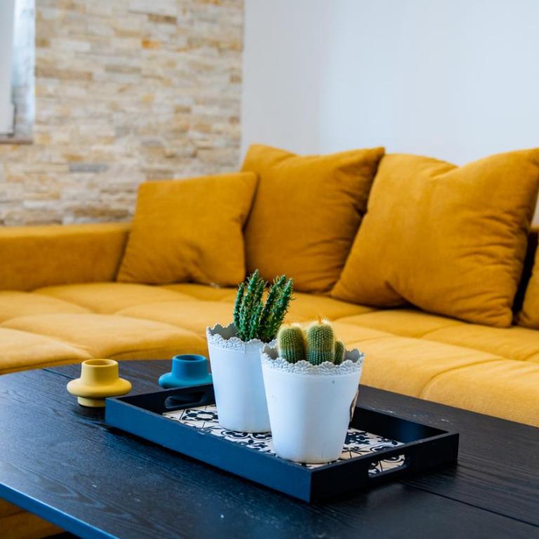 Family House Bjelila - Two-Bedroom House - 14