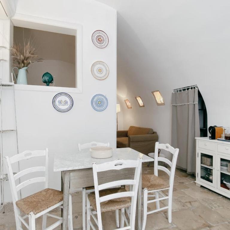 Bari Vecchia Suite - One-Bedroom Apartment - 53