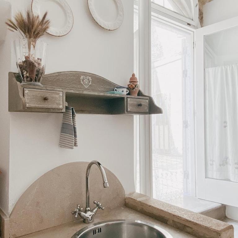 Bari Vecchia Suite - One-Bedroom Apartment - 57