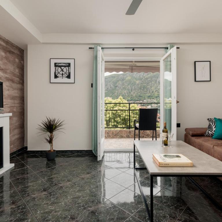Sea Breeze - Two-Bedroom Apartment - 7