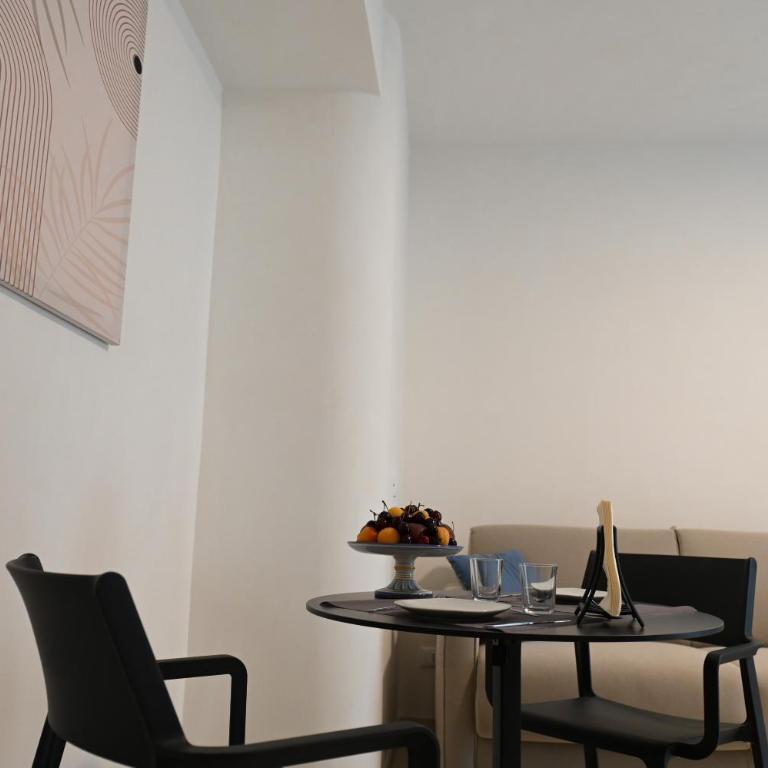 Lebum Apartments & Suites - Standard Apartment - 3