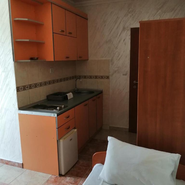 Apartmani In - Basic Triple Room - 9