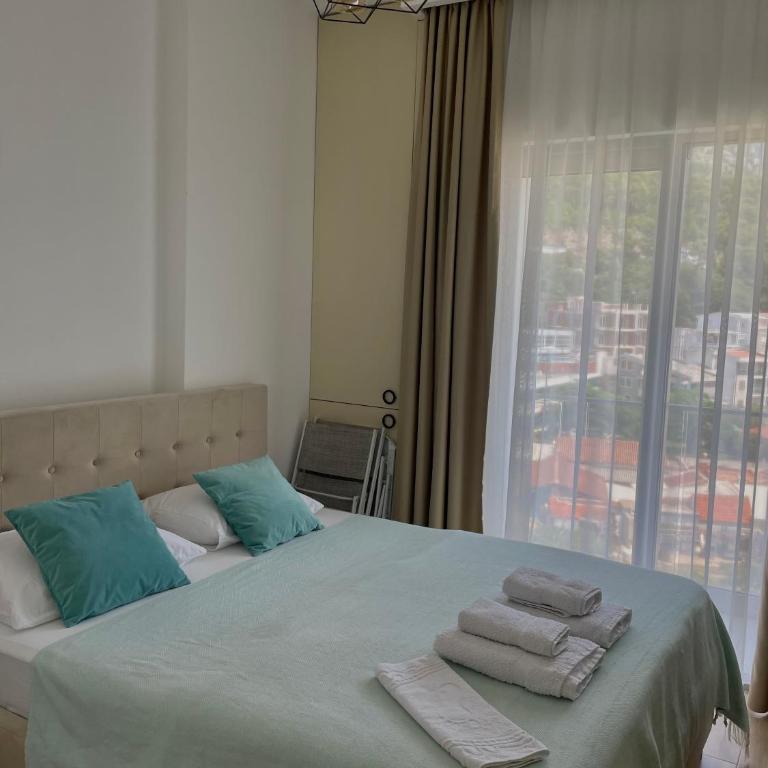 Hotel Kaligrosh - Apartman sa 1 Spavaćom Sobom - 2