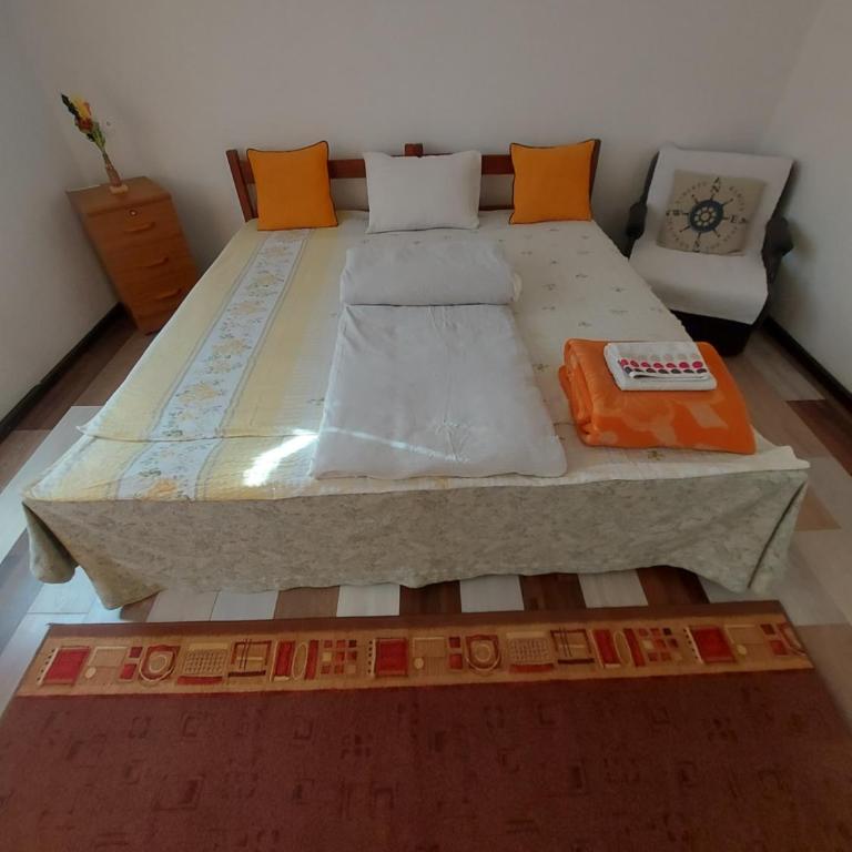 Pandora's Place - Dvokrevetna Soba sa Bračnim Krevetom - 13