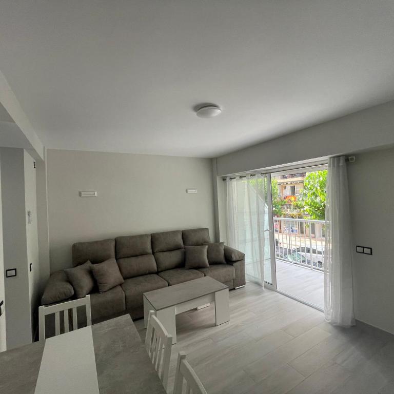 Apartamento de lujo en Cullera con Aire Acondicionado - Three-Bedroom Apartment - 8