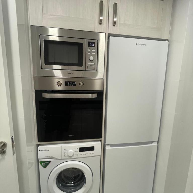 Apartamento de lujo en Cullera con Aire Acondicionado - Three-Bedroom Apartment - 13