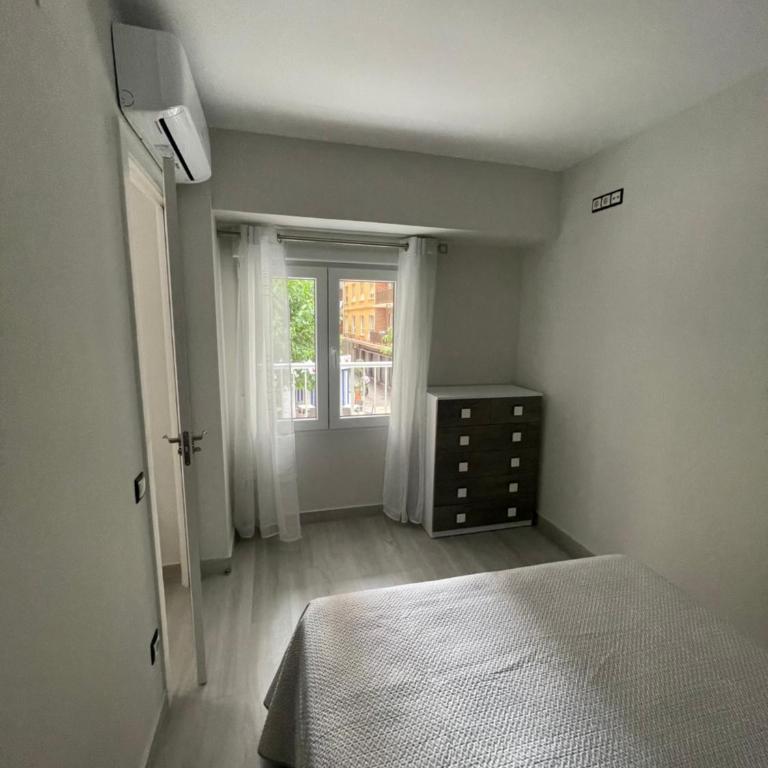 Apartamento de lujo en Cullera con Aire Acondicionado - Three-Bedroom Apartment - 9