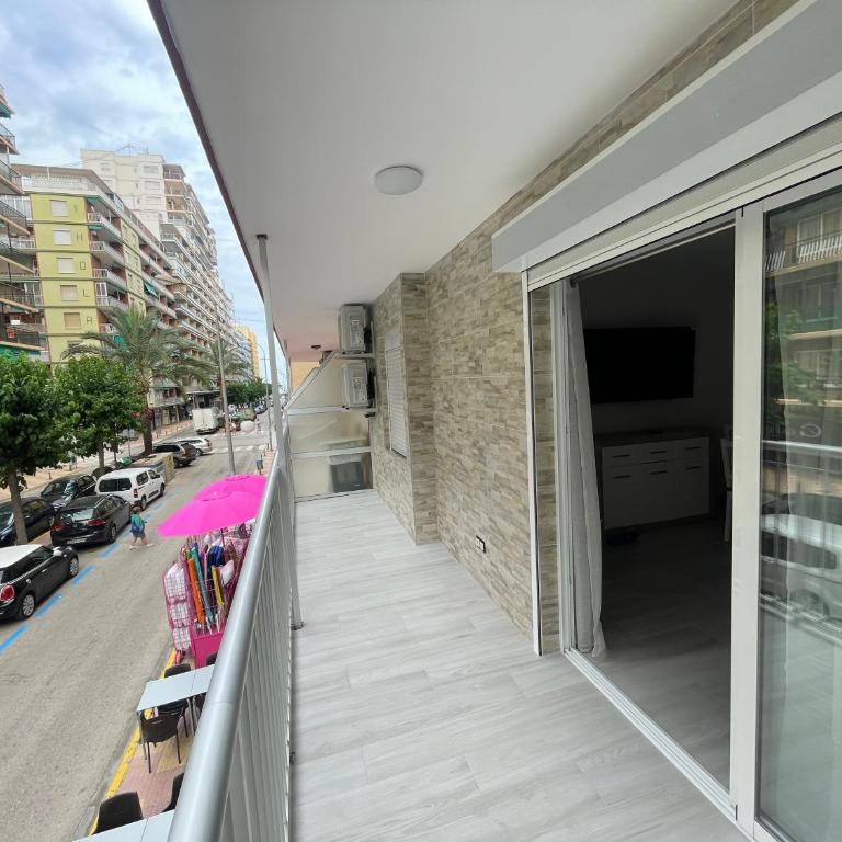 Apartamento de lujo en Cullera con Aire Acondicionado - Three-Bedroom Apartment - 6