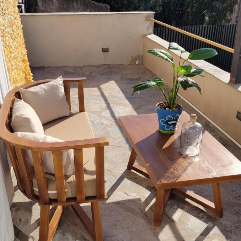 La Belle San Isidro Lofts - Deluxe Queen Room - 4