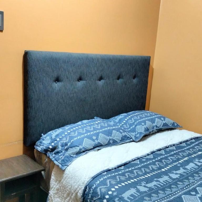 Hostal Real Caraz - Habitación Doble Económica - 14