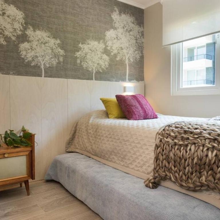 PUCON depto NUEVO! DOS DORMITORIOS DOS BAÑOS, en condominio con estacionamiento,balcon, super equipado, WIFI Y CABLE, PISCINA CON JARDINES, ZONA TRANQUILA A SOLO 5 MINUTOS DEL CENTRO EN AUTO - Two-Bedroom Apartment - 4