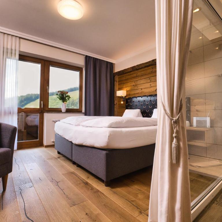 Landhaus Ramsau - Doppelzimmer mit Balkon - 8