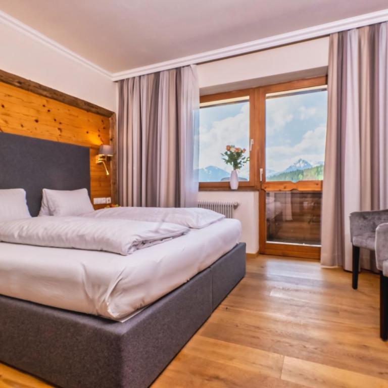 Landhaus Ramsau - Doppelzimmer mit Balkon - 7
