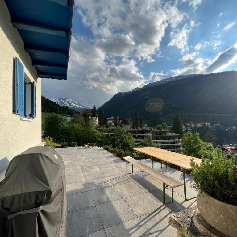 Charming chalet with sauna + views! - Chalet - 29