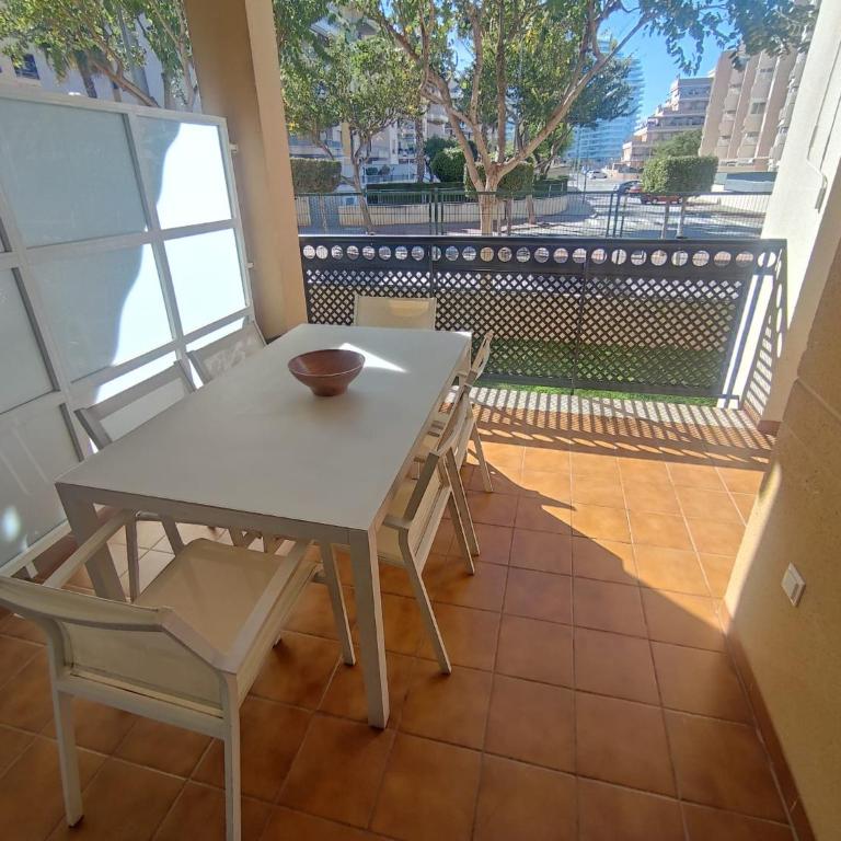 Apartamento con piscina y cerca de la playa - Apartamento de 2 dormitorios - 3