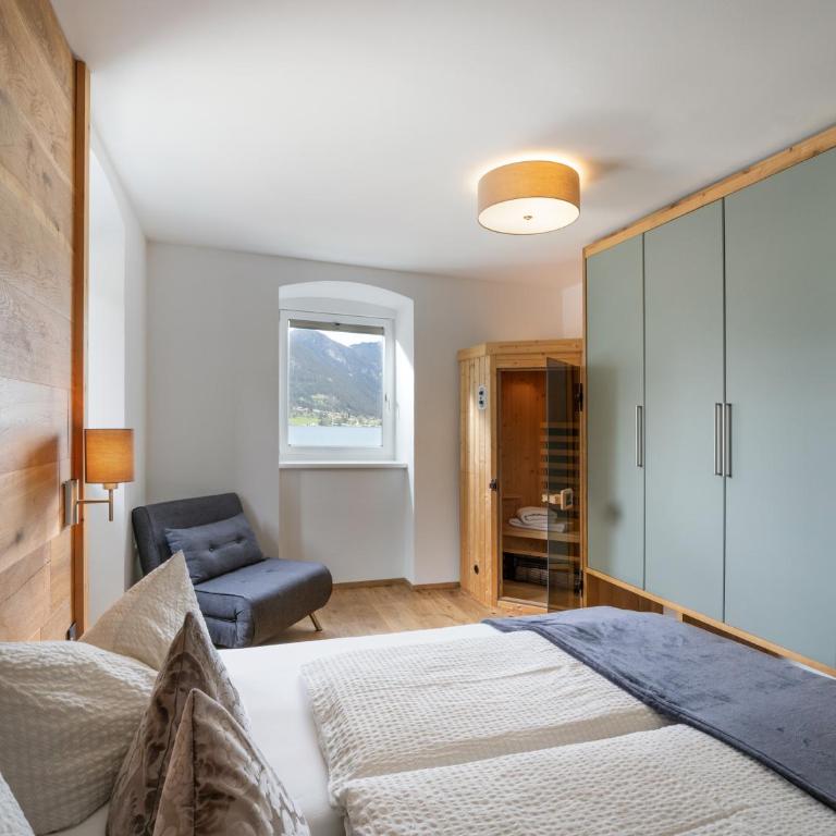 Appartements Am Achensee - Apartment im 1. Stock mit Balkon, See- und Bergblick - 2
