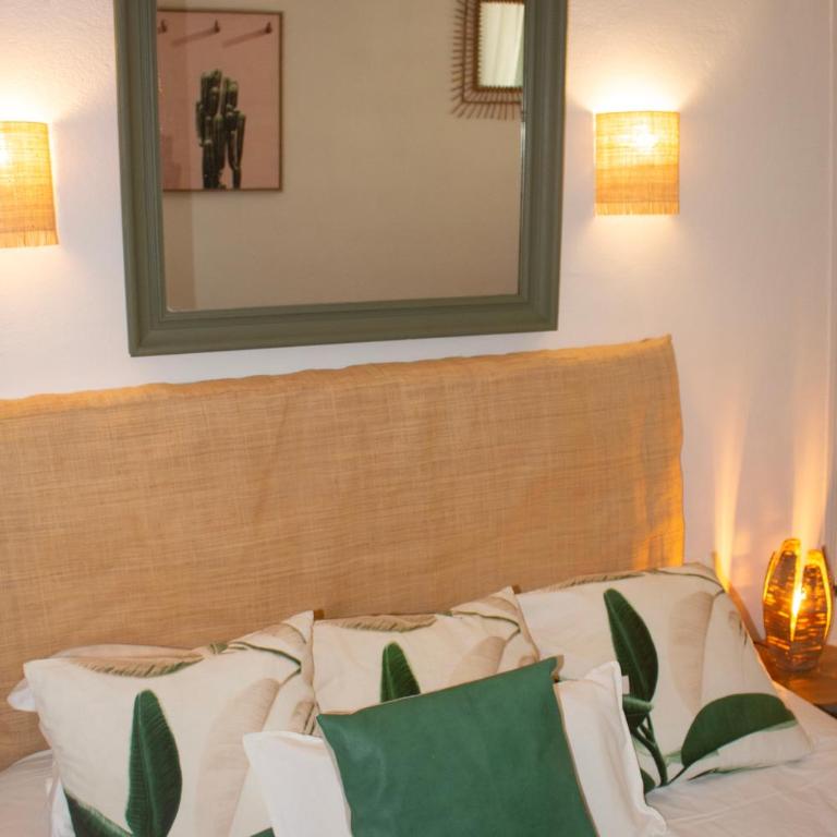 Same Home - Two-Bedroom Villa - 12