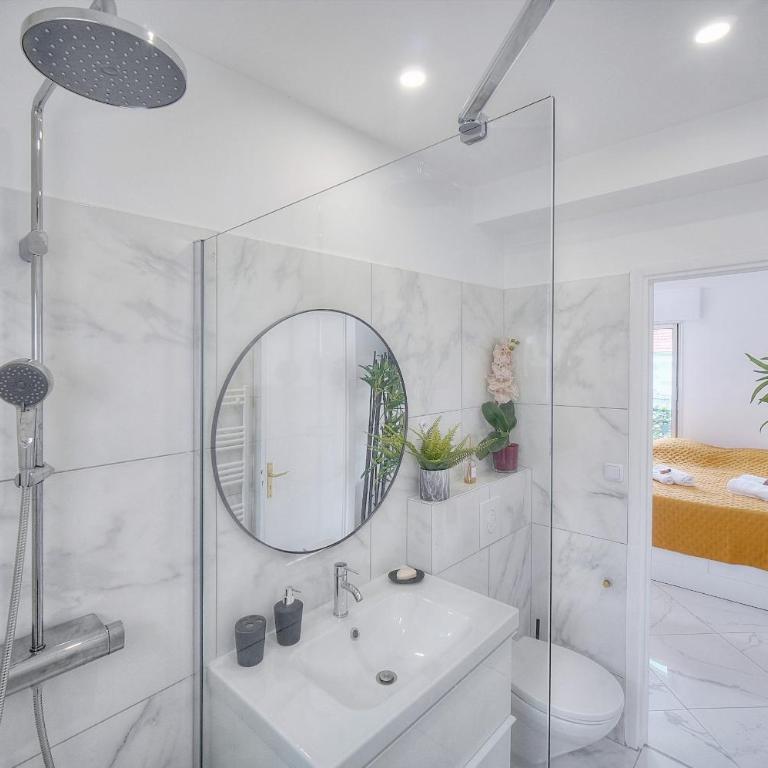 Lumineux Studio TERRASSE, Clémenceau-CANNES CENTRE A0B192 - Studio mit Balkon - 21