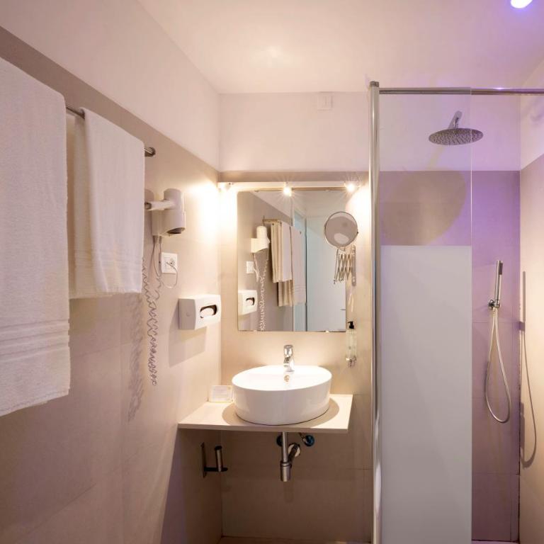 Kleos Hotel Milano Città Studi by Kleos Group Collection - Camera Tripla - 5