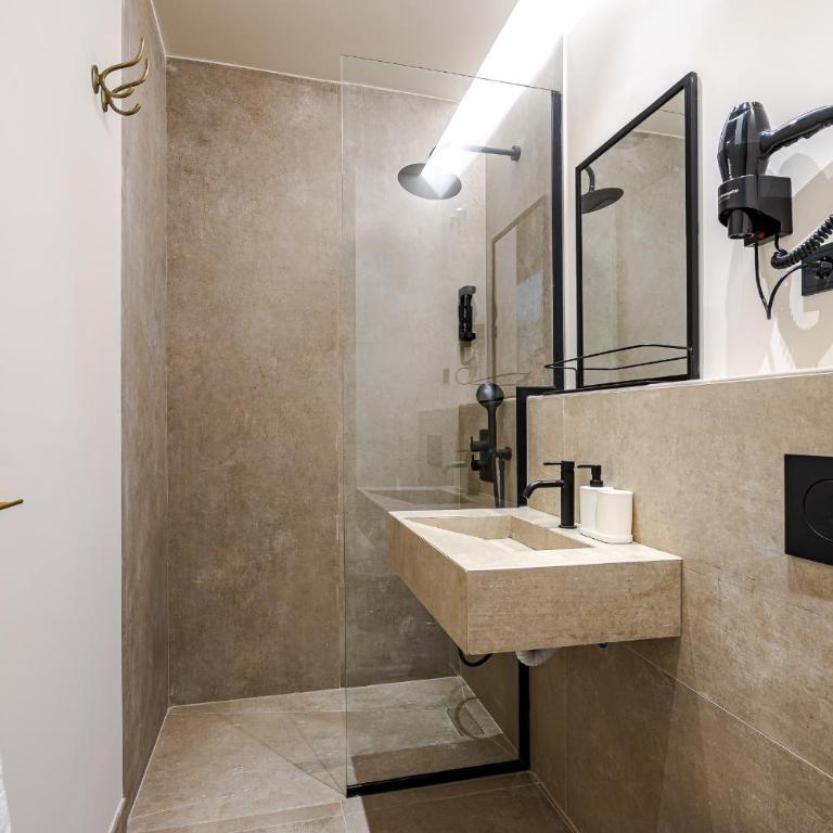 Lujoso estudio en pleno centro de Madrid - ST 1 - Deluxe Studio with Queen Bed - 9
