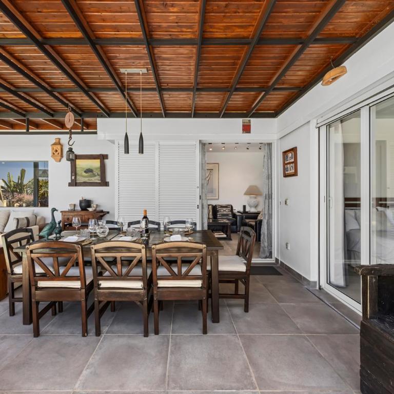 Villa Patos - Three-Bedroom Villa - 7