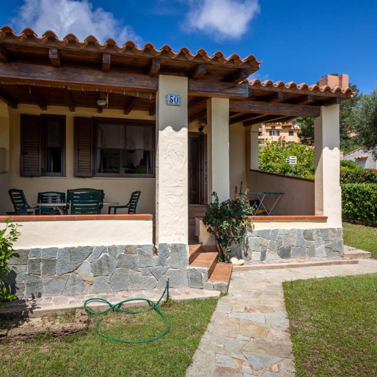 GuestHost - Costa Rei Beach Central House with Terrace! - Appartamento con 2 Camere da Letto - 1