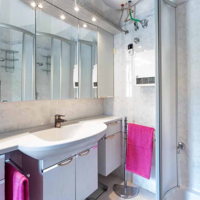 GuestHost - Costa Rei Beach Central House with Terrace! - Appartamento con 2 Camere da Letto - 23
