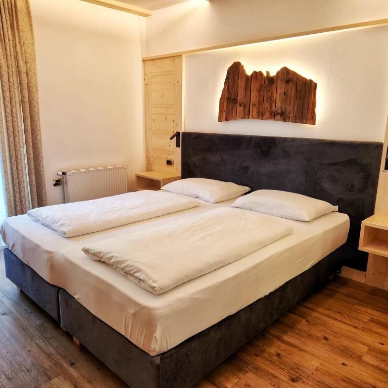 Garni Hotel and Apartments Wildbach - Camera Matrimoniale Classic con Balcone - 4