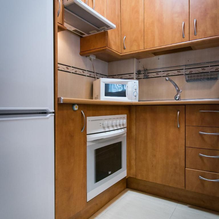 H2M Peña French Balcony, Smart TV & Parking Option - Apartamento de 2 dormitorios - 17