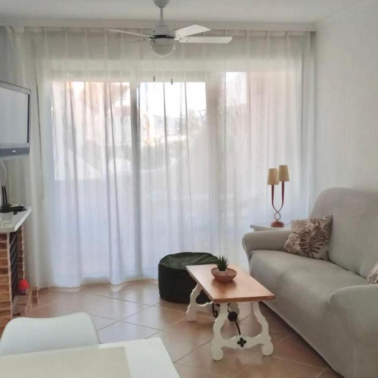 Apartamento Urb La Felicidad - Apartamento de 2 dormitorios - 2