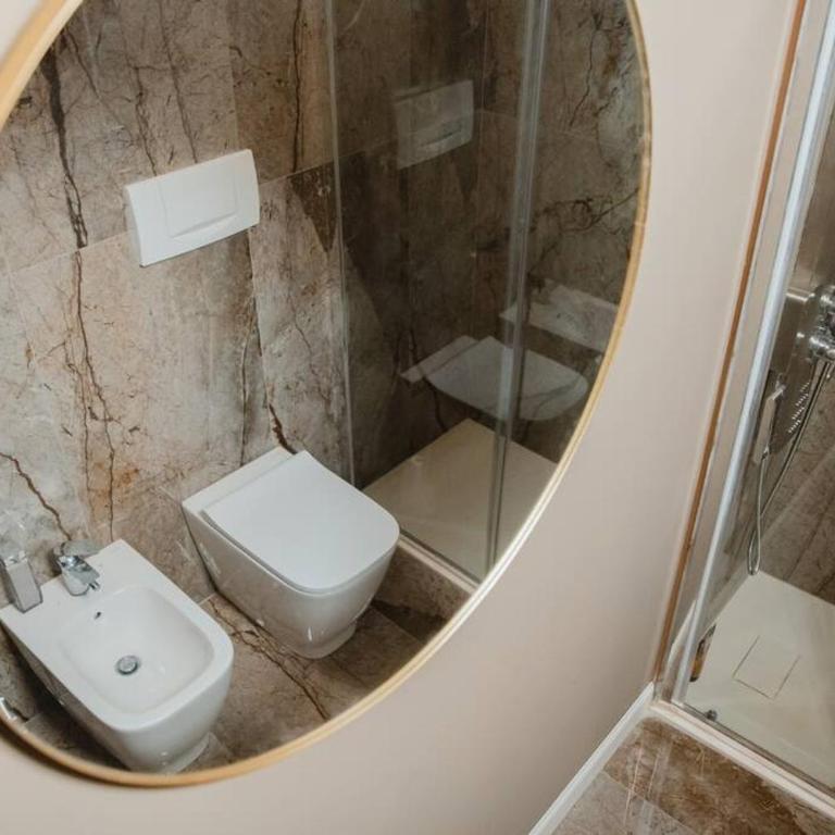 Centro storico, Centralissimo LUXURY SMERALDO SUITE Doccia Idromassaggio , cesto con piccola colazione - Appartamento con 1 Camera da Letto - 33