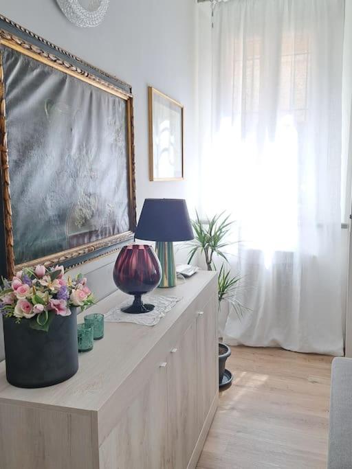 Centro storico, Centralissimo LUXURY SMERALDO SUITE Doccia Idromassaggio , cesto con piccola colazione - Appartamento con 1 Camera da Letto - 42