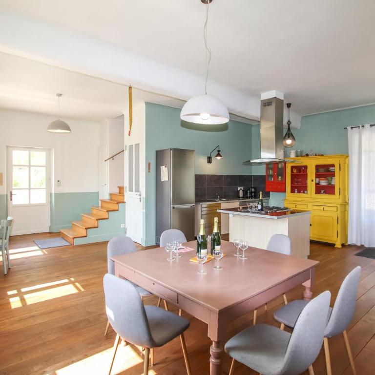 Beautiful Home In Die - Maison de Vacances 4 Chambres - 19