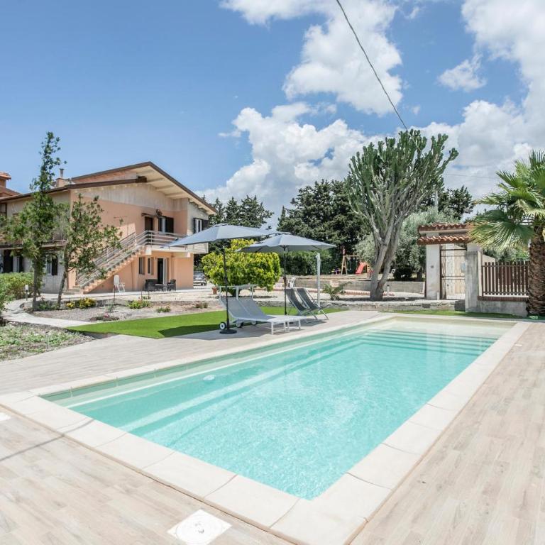 Mariarosa Country House - Casa Vacanza con 6 Camere da Letto - 1