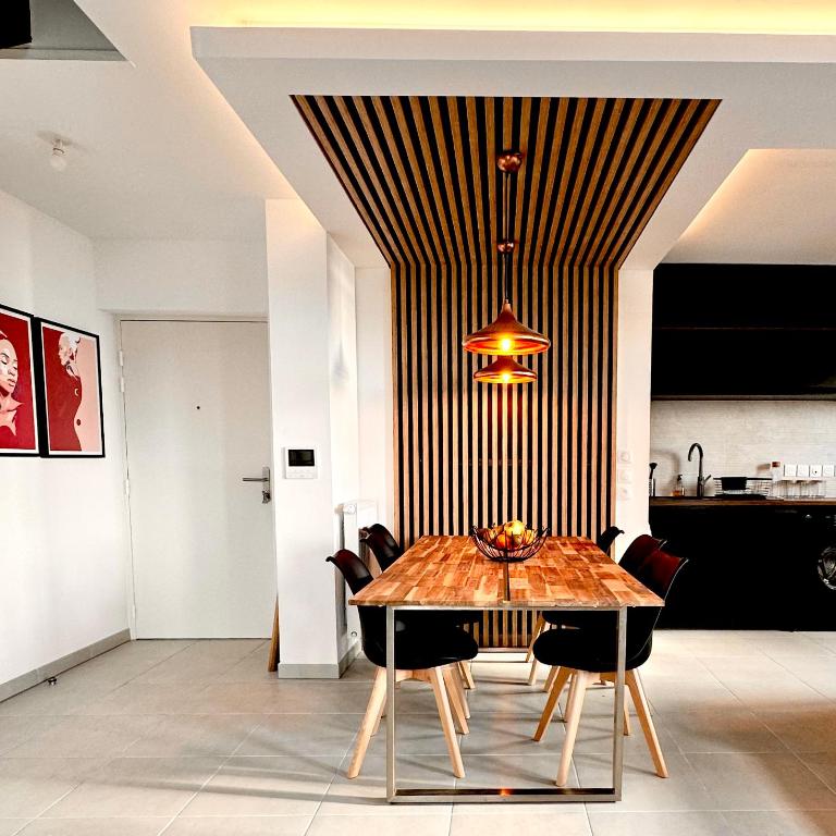 Duplex - Vue Mer exceptionnelle - Quartier Euromed-avec Box - Appartement - Vue sur Mer - 8