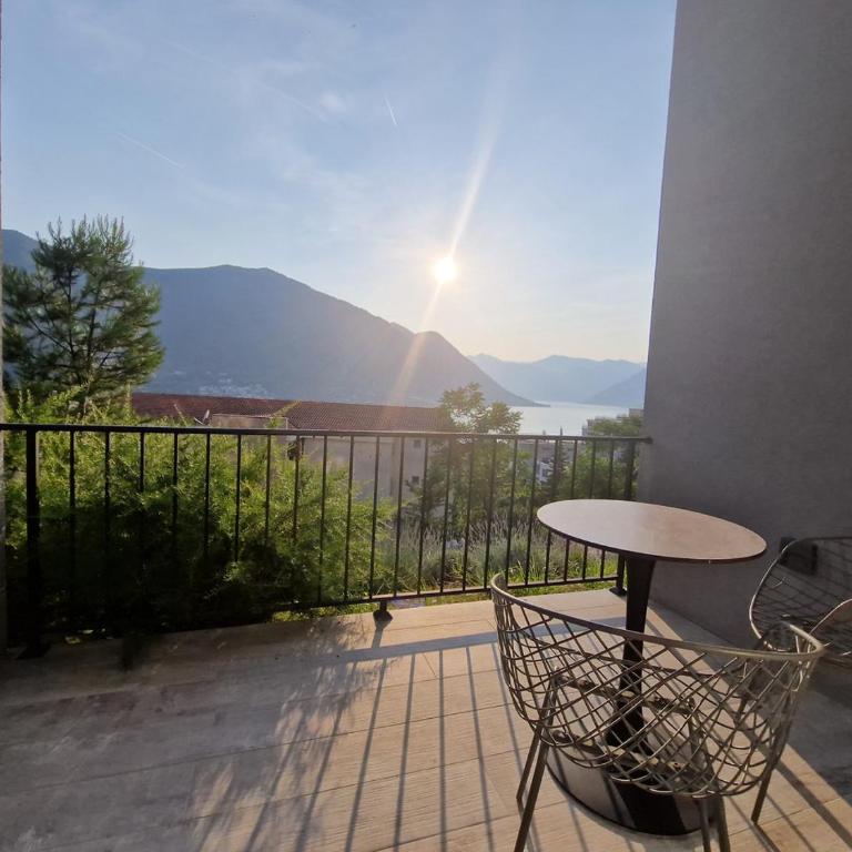 Hotel Credo - Triple Room with Balcony - 8