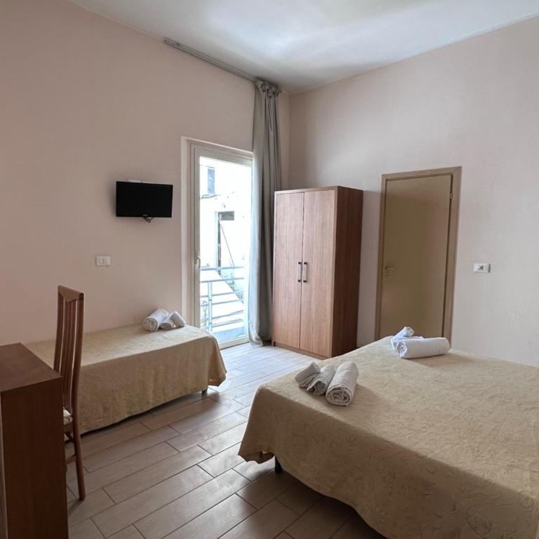Hotel Adria Nuova - Camera Tripla Standard - 1