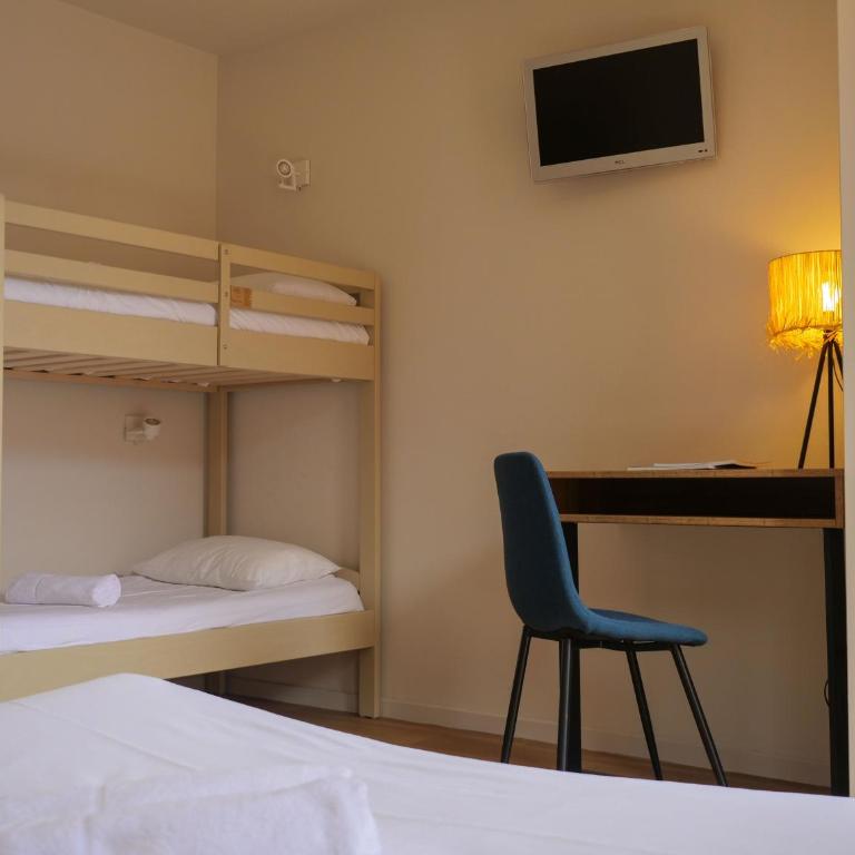 Lou Riou Village Vacances - Chambre Familiale - 3