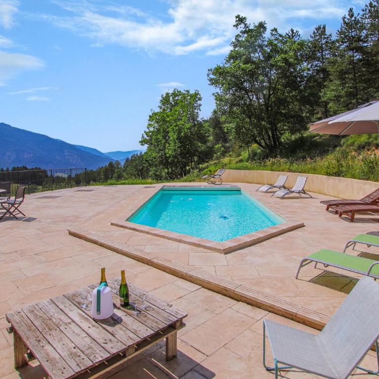 Beautiful Home In Die - Maison de Vacances 4 Chambres - 2