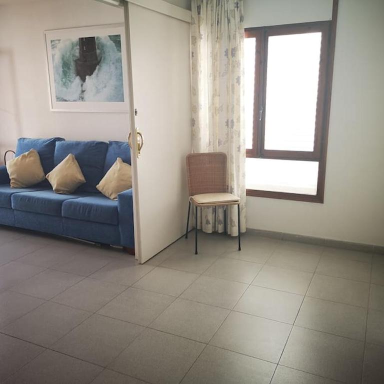 Salou Seafront - Three-Bedroom Apartment - 25