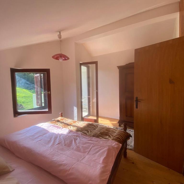 Kuca Dacica - Three-Bedroom House - 18