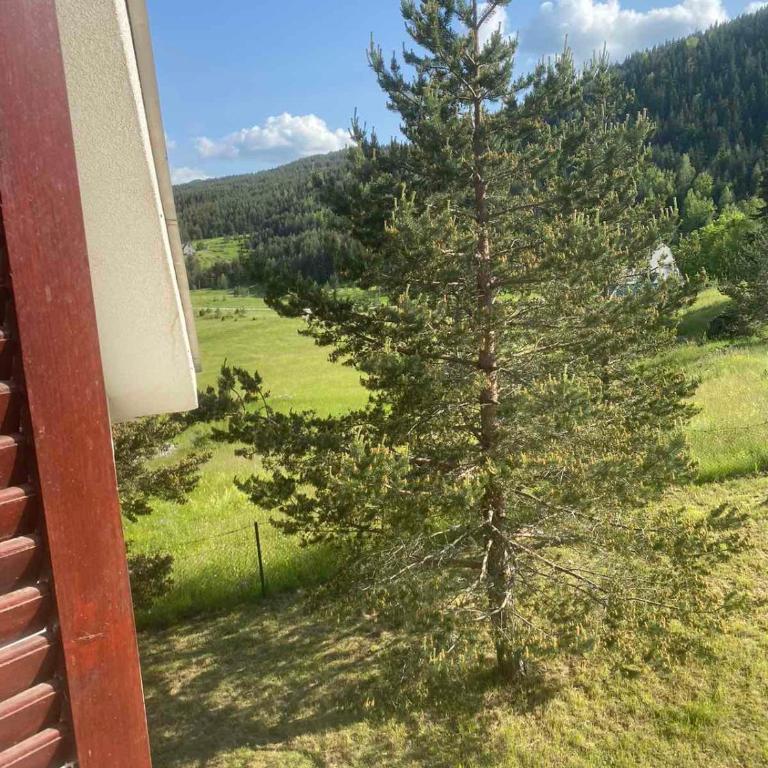Kuca Dacica - Three-Bedroom House - 21
