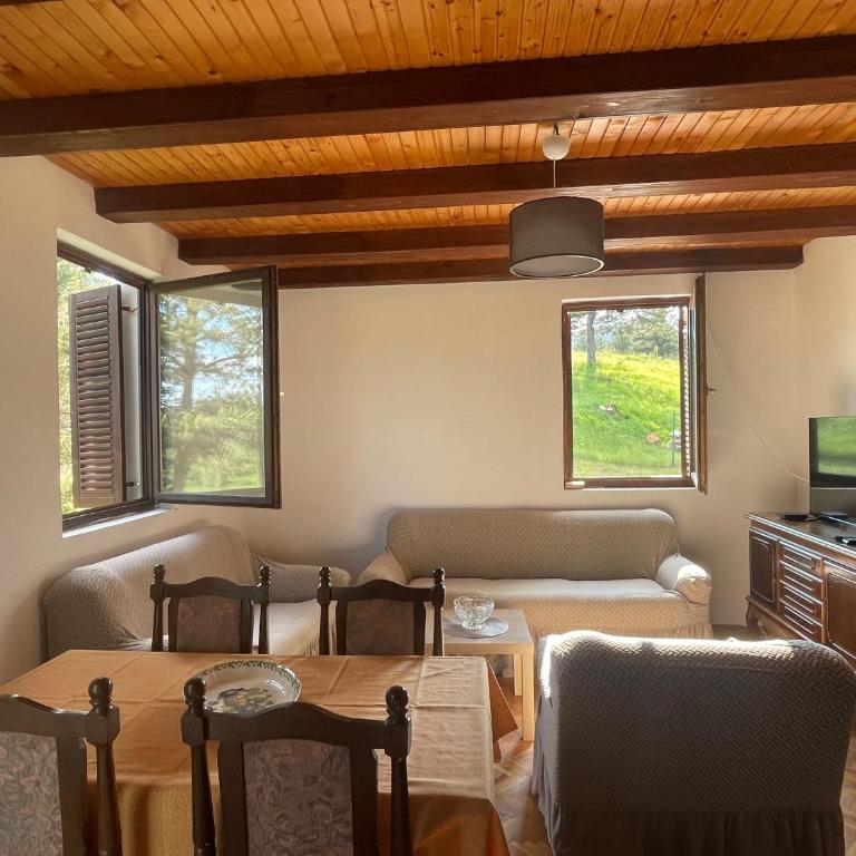 Kuca Dacica - Three-Bedroom House - 26
