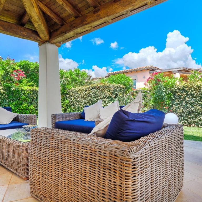 Villa BRANDINCHI - Heated Pool, Private Beach, Sea View, Wi-Fi - Villa - 16
