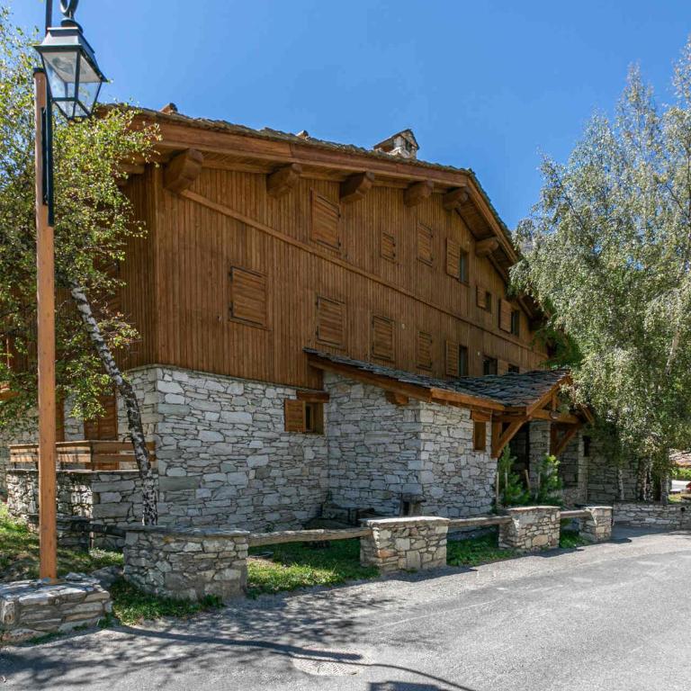 Appartement de standing avec terrasse plein sud, centre Val d'Isère, proche pistes, 8 personnes - FR-1-694-96 - Apartment - 19