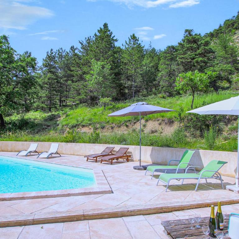 Beautiful Home In Die - Maison de Vacances 4 Chambres - 10