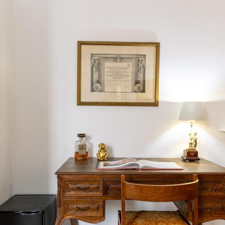 Ottaviano Suites - Deluxe Suite - 8