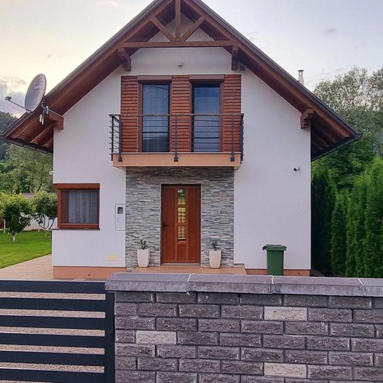 River home - Villa Sara - Three-Bedroom House - 3